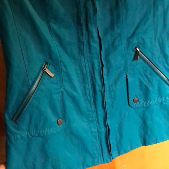 Jacket - Picture 4 of 8